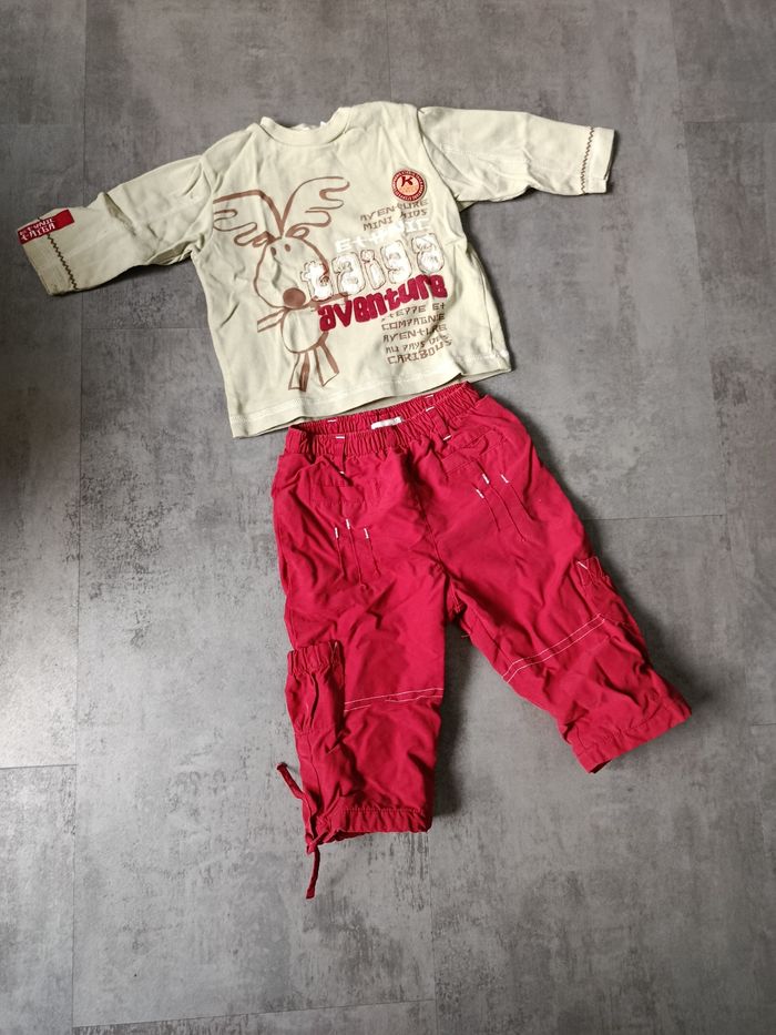 Ensemble pantalon et tee-shirt 12 mois