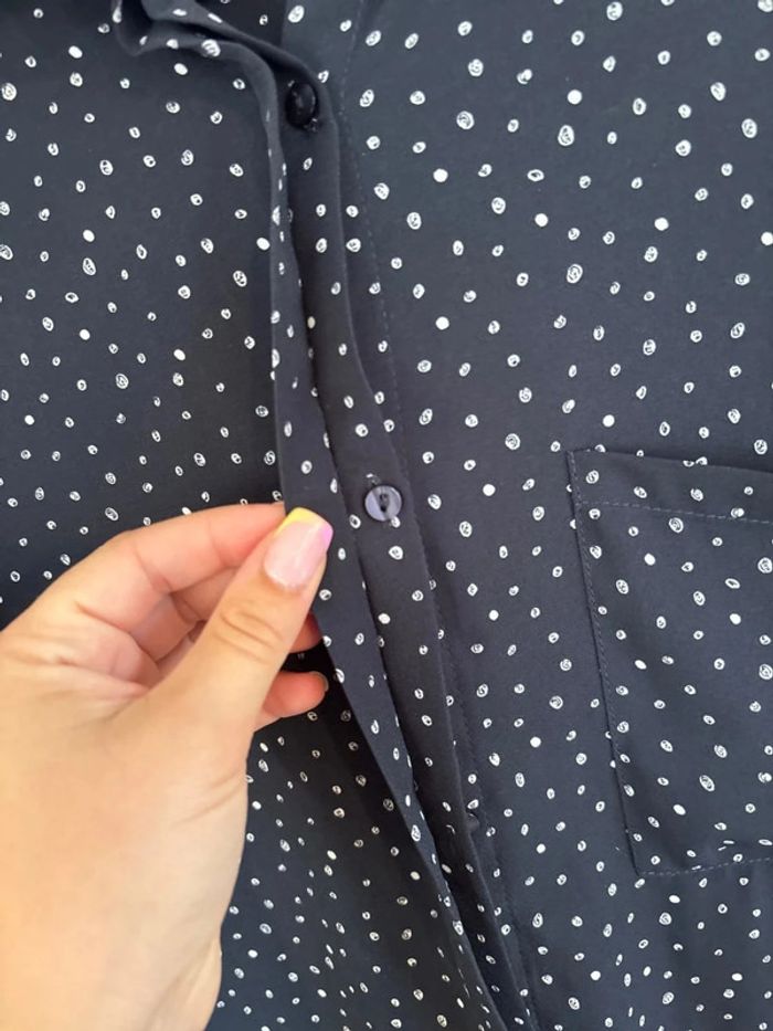 Chemise bleue marine à motifs - Kiabi taille M - photo numéro 3