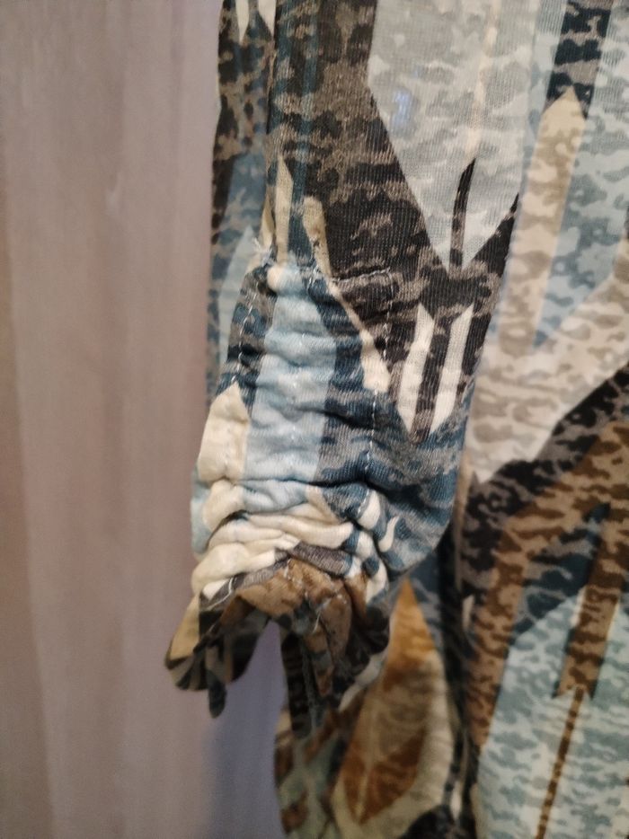 Blouse manches longues taille 38 /40 - photo numéro 2