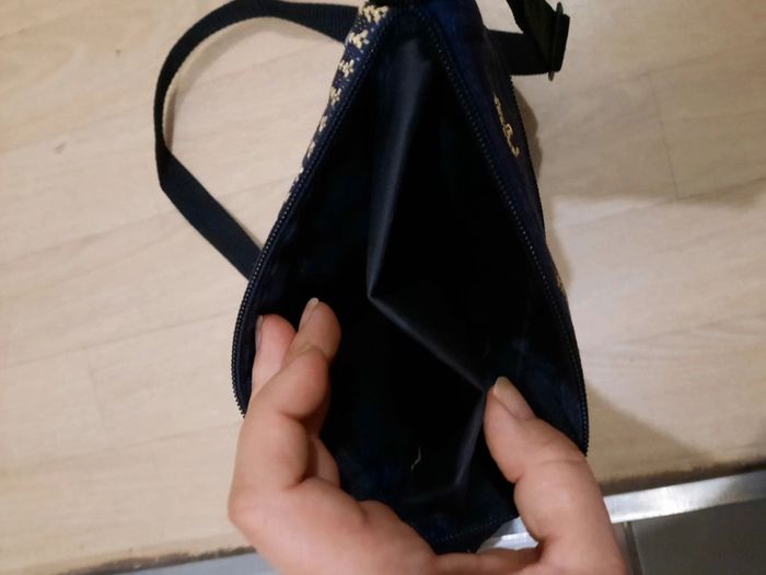 Pochette bleue nuit avec éléphant doré venant du Cambodge - photo numéro 5