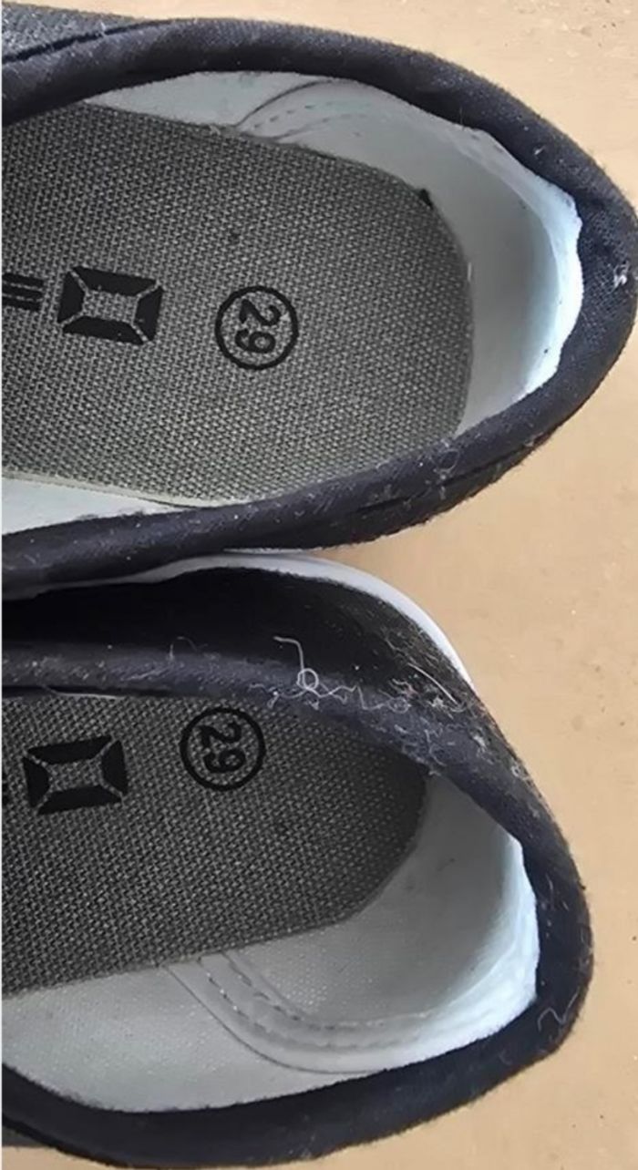 Baskets/Babbies noire/blanche enfant - Pointure 29 - photo numéro 5