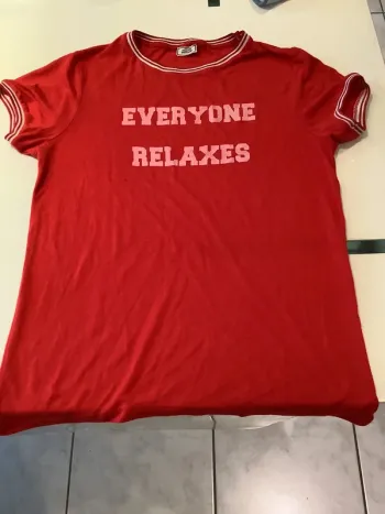 T shirt rouge