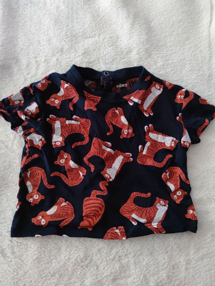T-shirt tigre T.6 mois