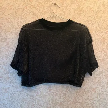 Crop top Shein • noir pailleté • 36 🌿
