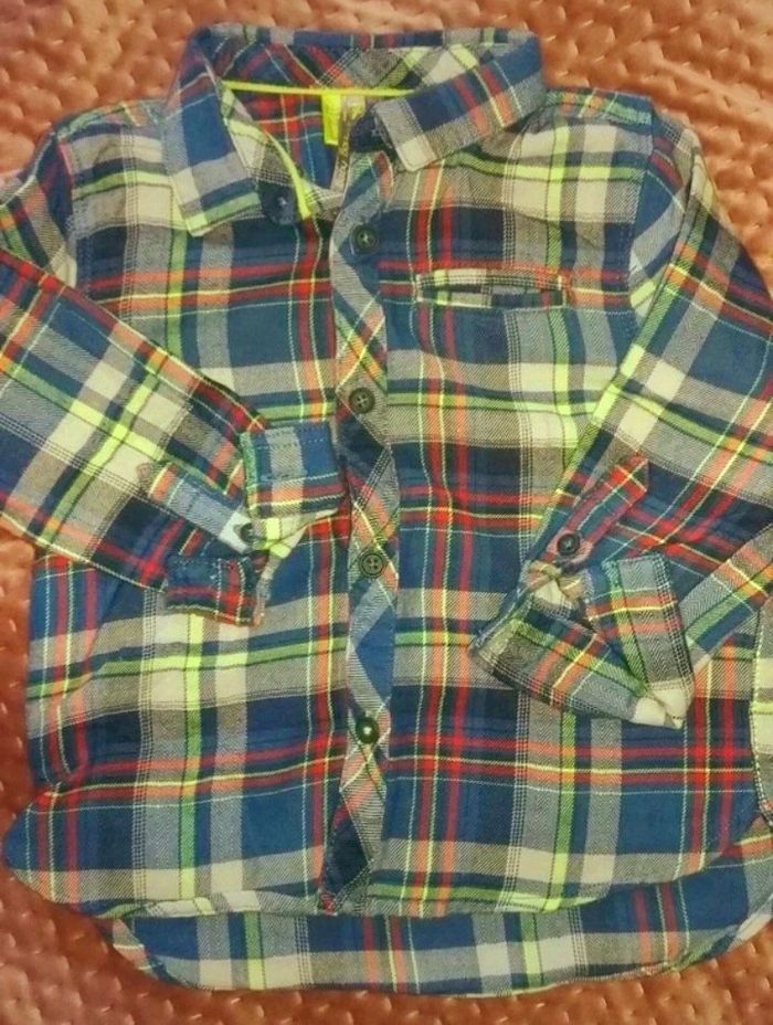 Lot 3 chemises - photo numéro 2