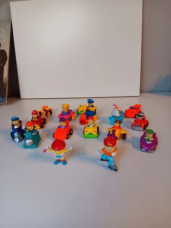 Lot 16 figurines vintage publicitaires Courtepaille de paillou taille 6cm pour la plus grande