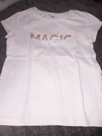 Tee shirt abricot màchez courtes fille tape à l'œil 8 às tbe 