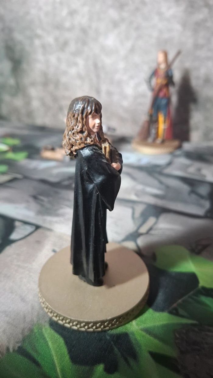 Lot 4 figurines Weasley Harry Potter - photo numéro 7