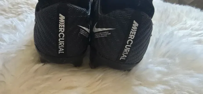 Chaussures foot nike Zoom mercurial taille 38.5 - photo numéro 4
