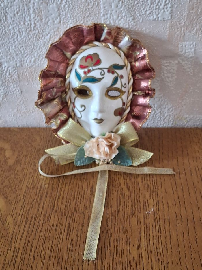 Masque vénitien - photo numéro 3