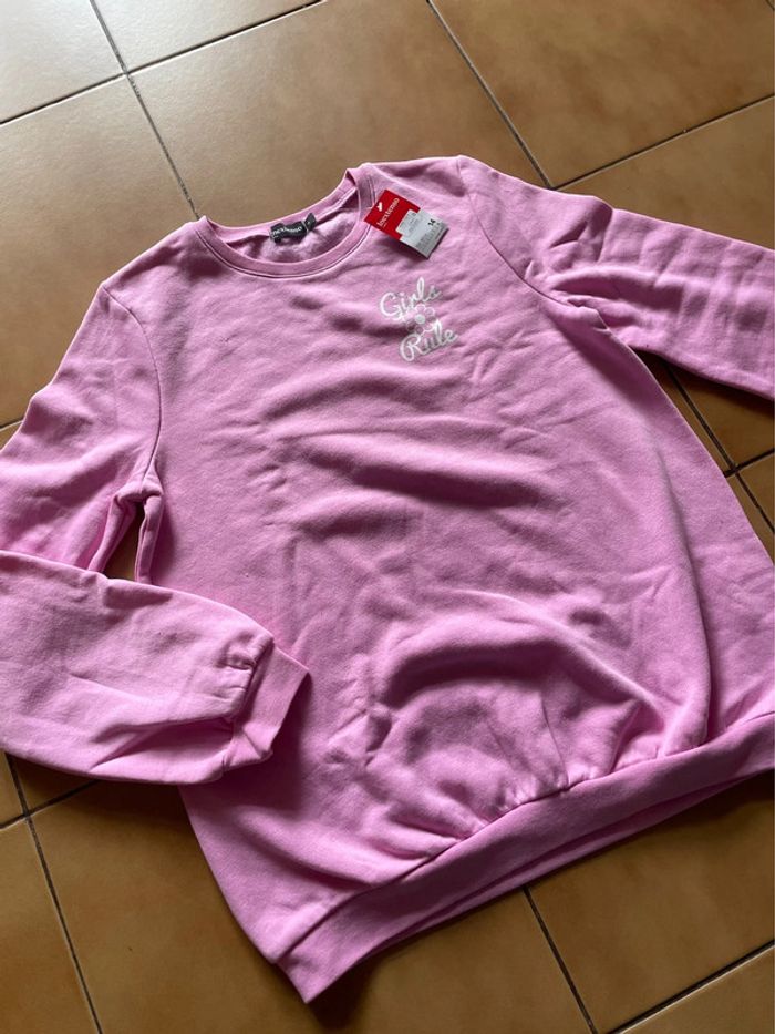 Pull sweat fille 14 ans neuf