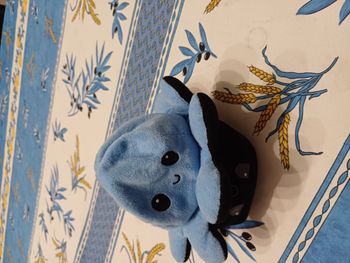pieuvre réversible bleue et noire