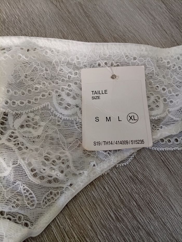 Jolie culotte string dentelle - photo numéro 4