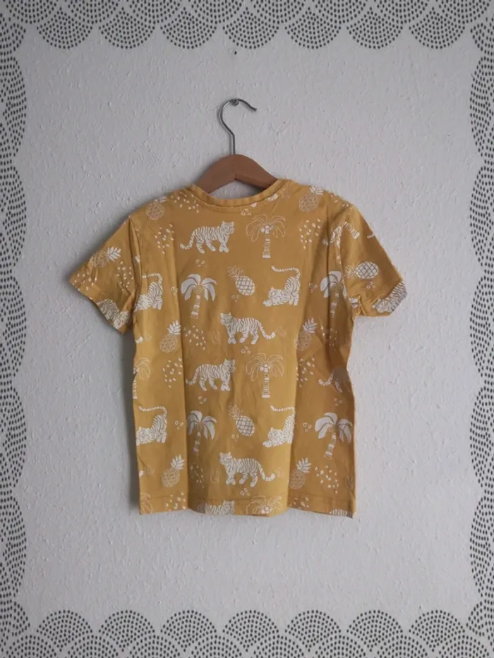 T shirt Primark 4/5 ans - photo numéro 5