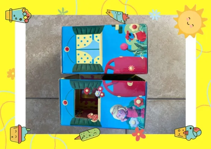 Maison en carton pliable