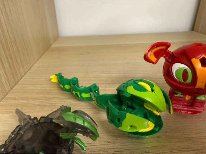 Lot de bakugan - photo numéro 4