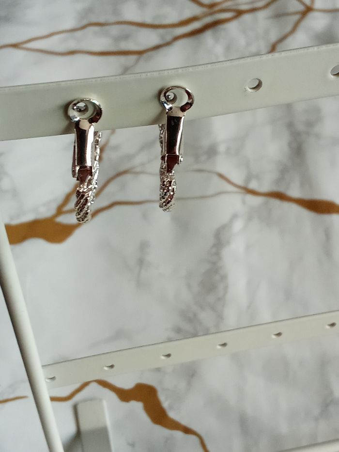 Boucle d'oreille - photo numéro 2