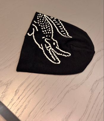 Lot de 6 bonnet Lacoste 