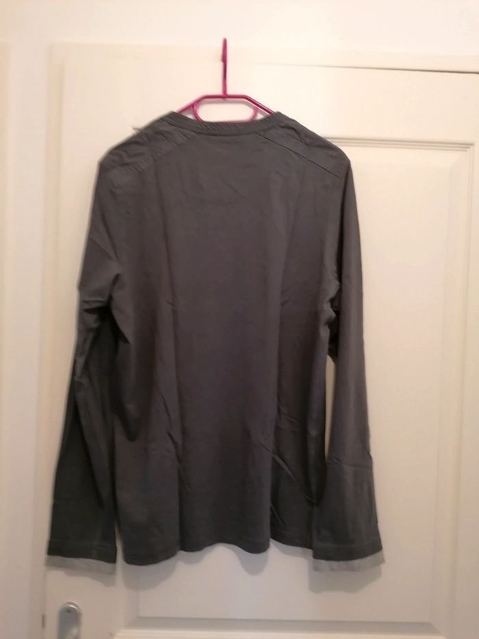 Tee-shirt manches longues homme taille L - photo numéro 2