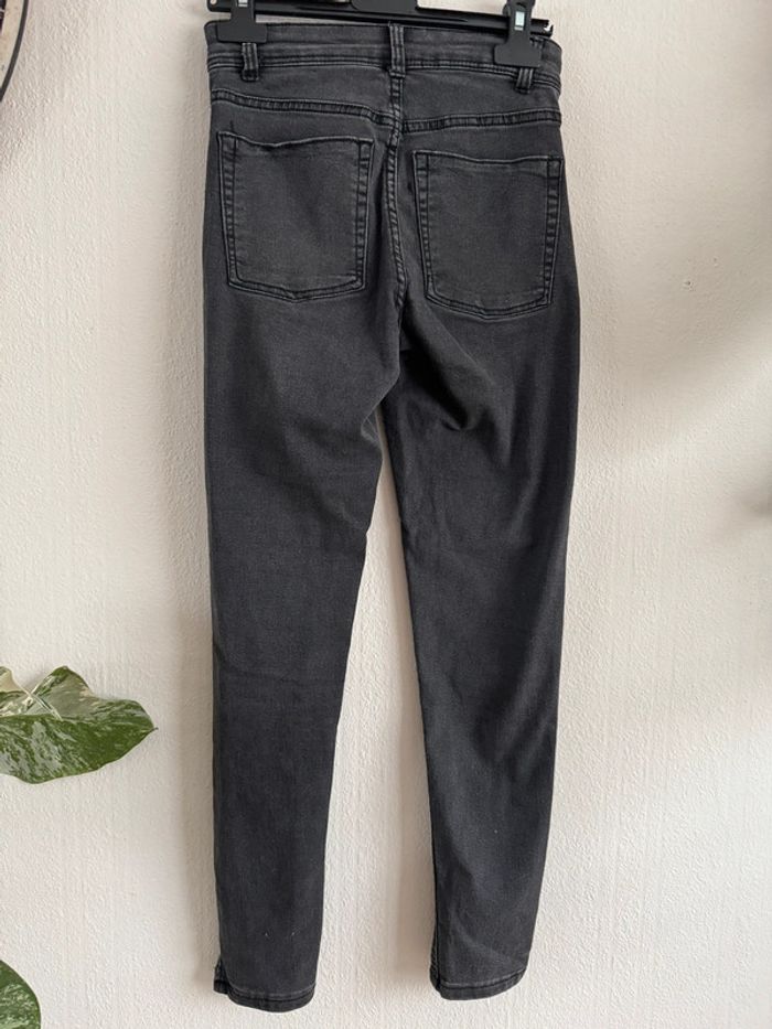 2 jeans XS - photo numéro 5