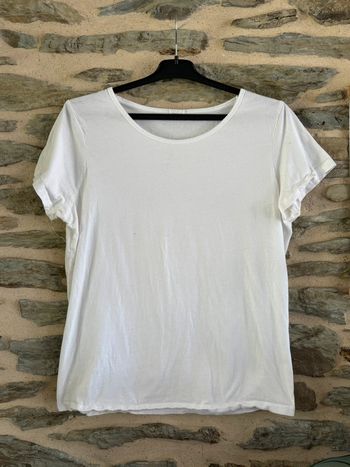 T-shirt blanc, taille XL