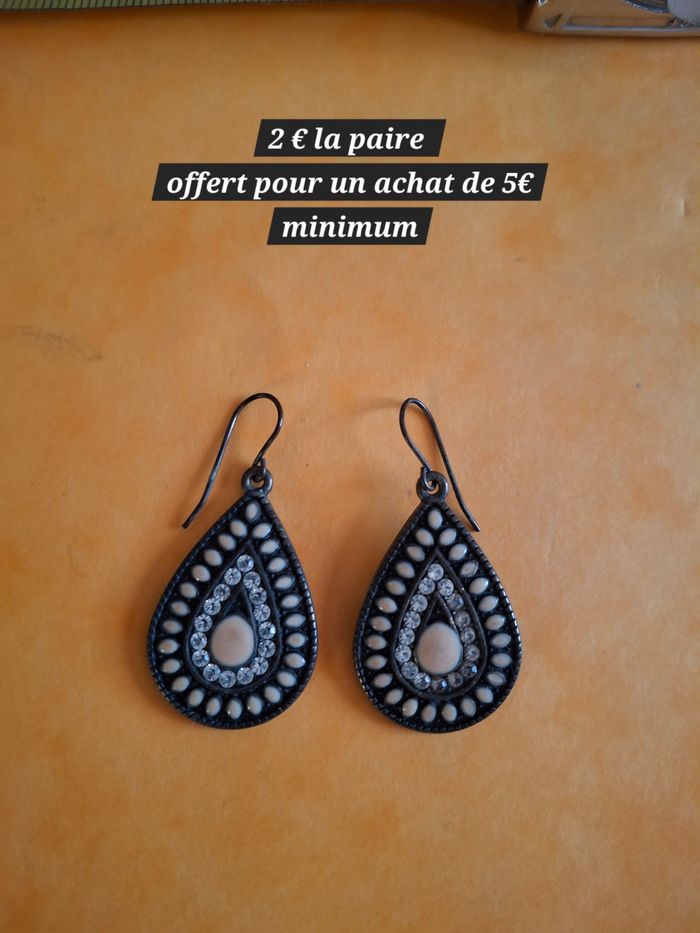 Boucle d oreillers fantaisie