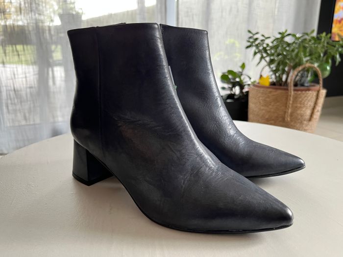 Bottines tout en cuir Brodequins neuves P.38