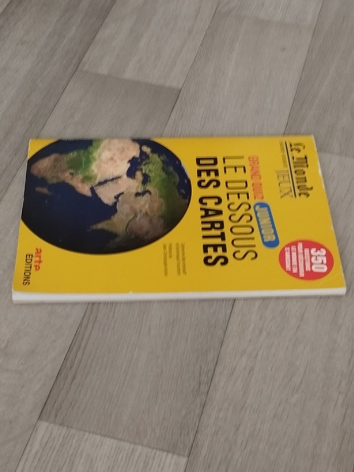 Revue Le monde HS Grand quiz junior le dessous des cartes - photo numéro 3