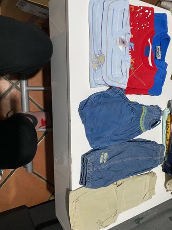 Lot de 6 vêtements bb taille 6/9 mois plusieurs marques