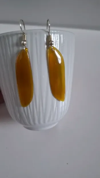 Boucles d’oreilles neuves