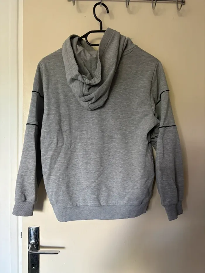 Pull garçon - photo numéro 4