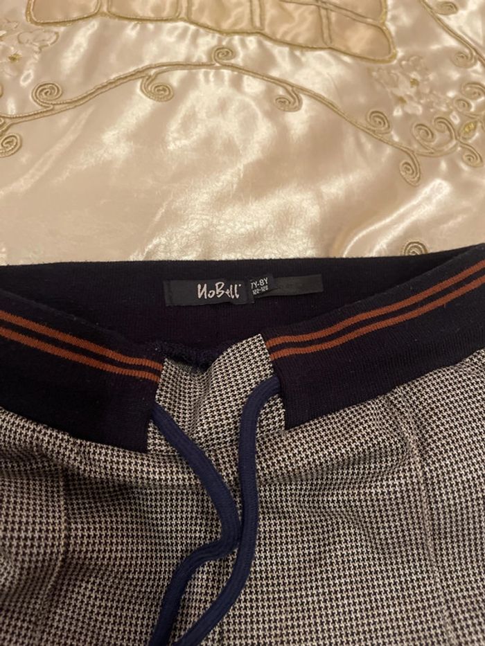 Pantalon neuf 7-8 ans - photo numéro 2