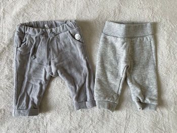 Lot de 2 pantalons ESPRIT & BOBOLI - 1 mois