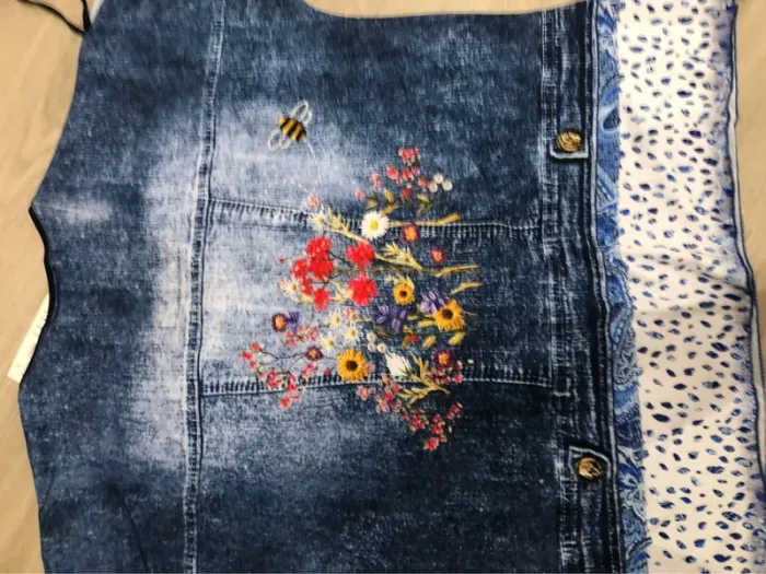 TEE shirt - photo numéro 4
