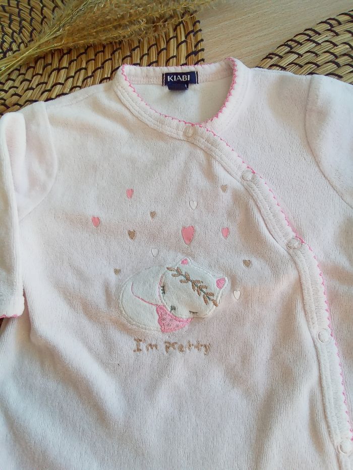 Babygro rose en velours avec impression Kiabi 3 mois - photo numéro 2