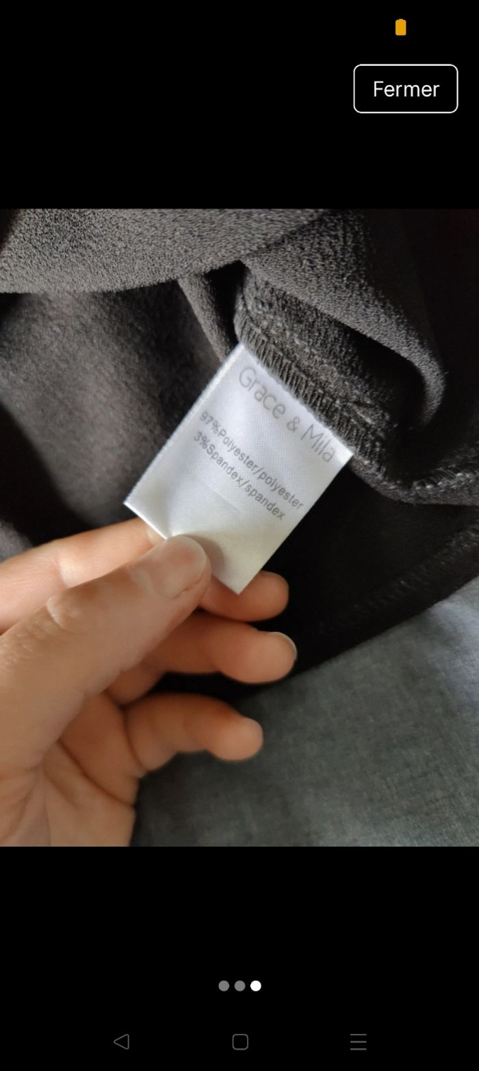 Jupe noire - photo numéro 3