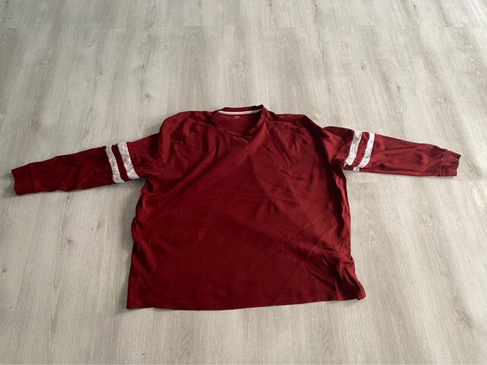 Pull marque Kiabi taille 4XL