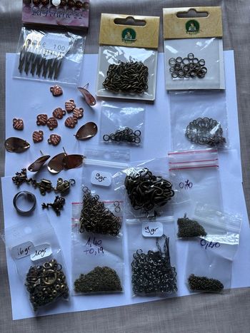 Lot accessoires pour faire les bijoux bronze et cuivré 