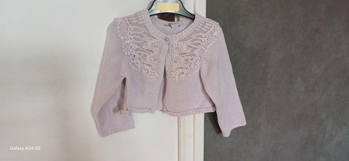 Robe fleurie et son gilet 18 mois - photo numéro 5