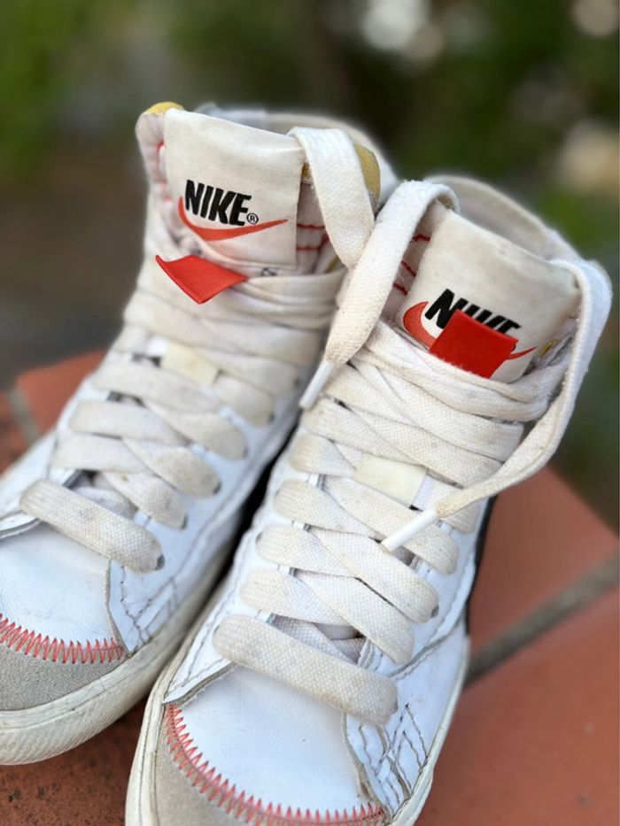 Basket Nike Sportswear blazer mid 77 jumbo unisex - montantes - pointure 37,5 - en très bon état - photo numéro 9
