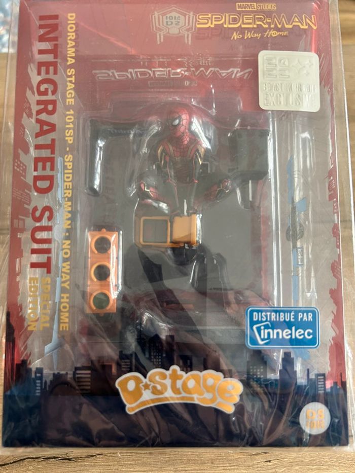 Figurine Spider Man No Way Home D Stage