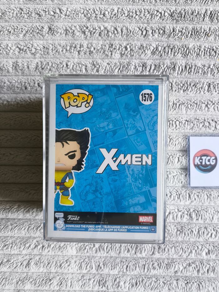 Funko Pop! Wolverine (Classic Unmasked) #1576 + Pop! Protector – Édition Limitée 5000 Ex - photo numéro 4