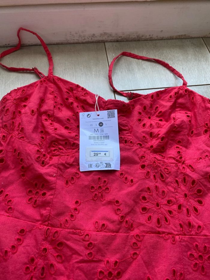 Robe bershka taille M - photo numéro 2