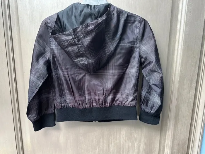 Veste imperméable noir et gris 5 ans - photo numéro 7