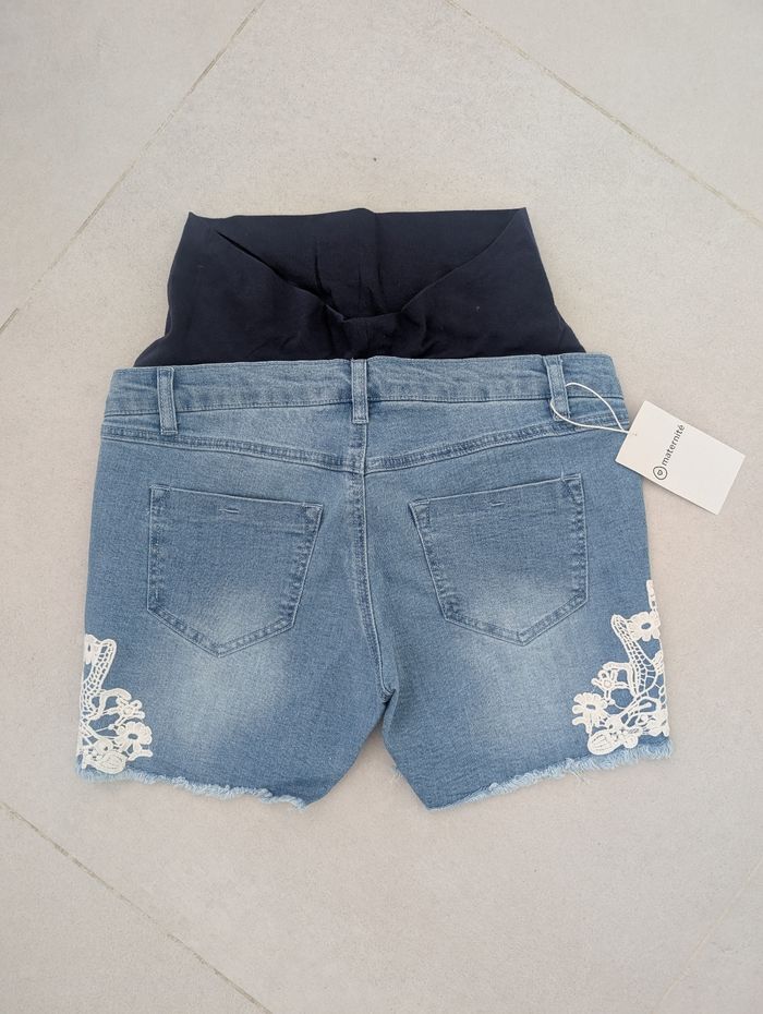 Short de grossesse 38 - photo numéro 2