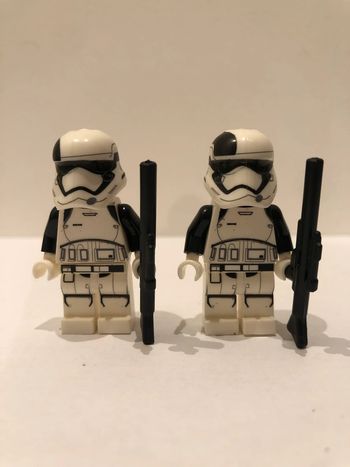 Figurine type lego 2 Stormtroopers. Star Wars