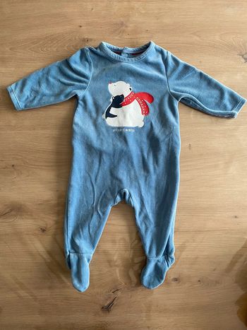 Pyjama ours
