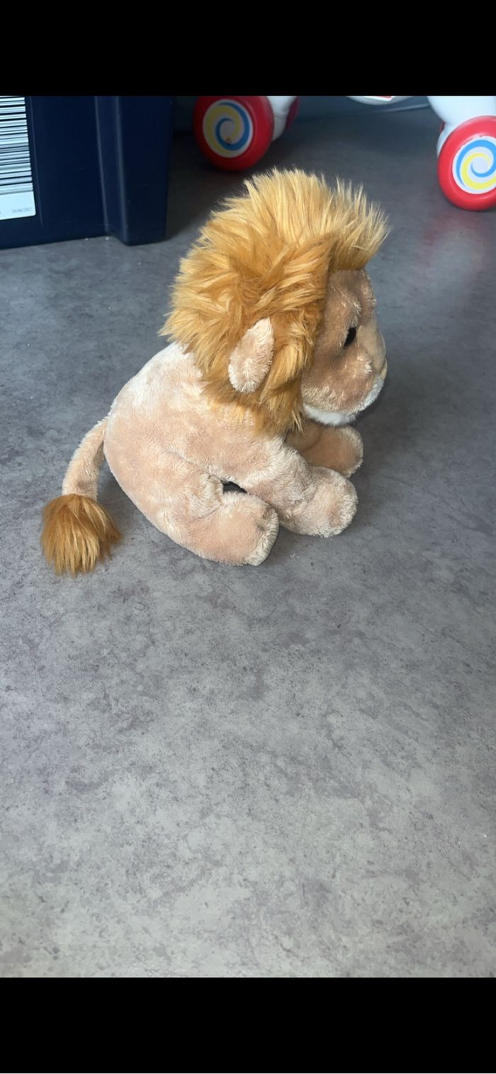 🌸 Peluche lion - photo numéro 2