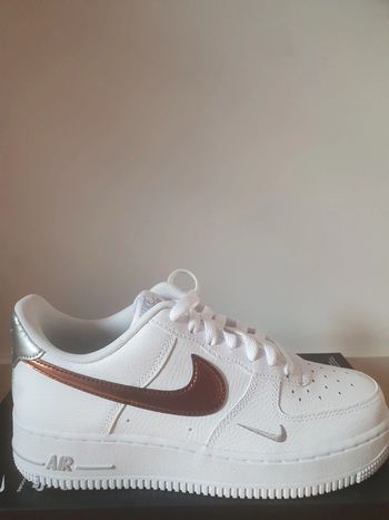 Nike Air Force 1 (37.5)