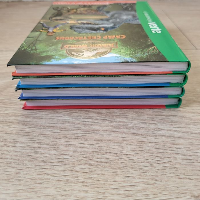 La colo du crétacé Jurassic World lot 4 tomes comme neufs - photo numéro 6